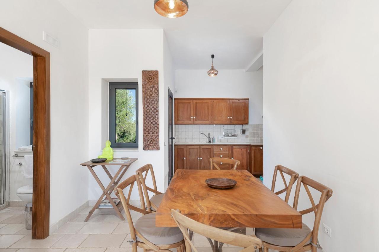 Cisternino Villa In Olive Groove Exterior foto